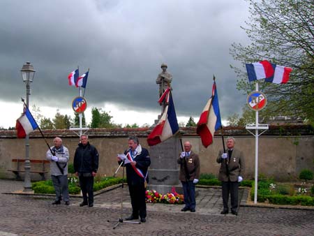 04- st Denis - Cerimonia Deportati 01