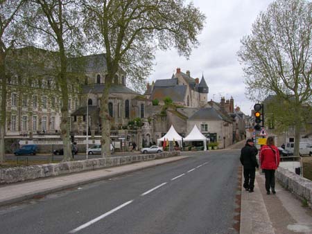 04- visita a Beaugency (il ponte)
